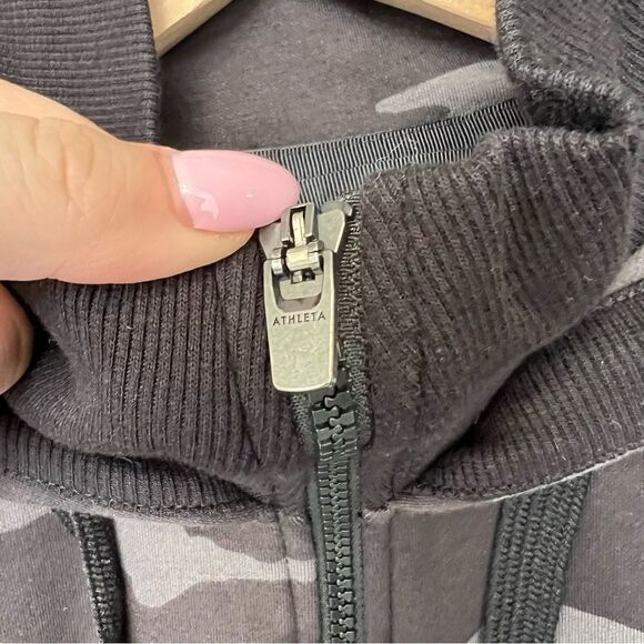 Athleta Triumph Printed Hoodie - Picture 12 of 15